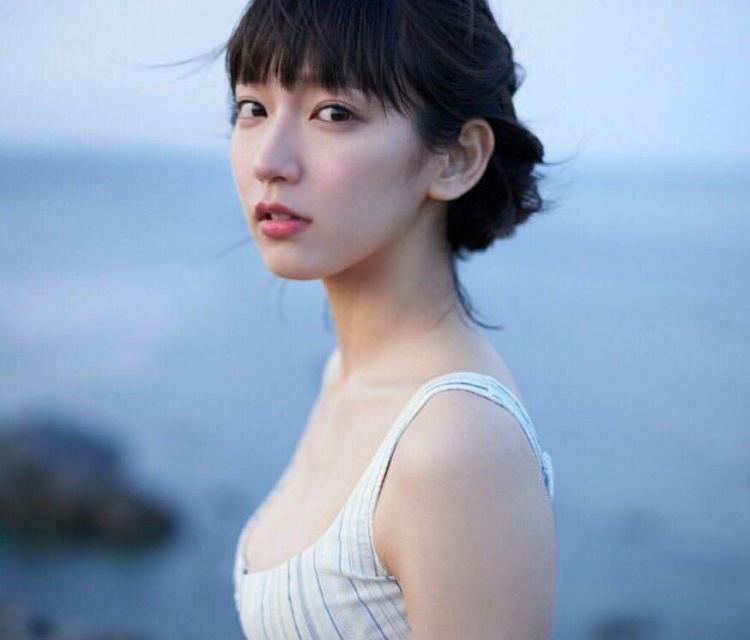 認真文!鹽酥雞攤老闆娘的女兒超Q「神似吉岡里帆」:該怎麼認識?急po文求助...網神解