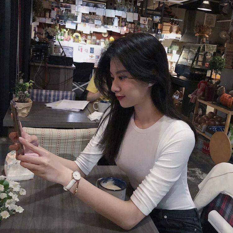 白踢妹滿街跑「連bra帶乳大透出」穿白內衣有救嗎?實測結果大出意料:這顏色還不買爆!