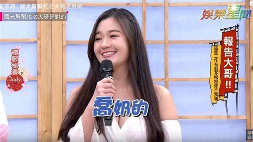 男人們羨慕的職業...禮服妹「喬過萬顆乳」爆行業暗黑秘辛...試穿婚紗都OO過的!