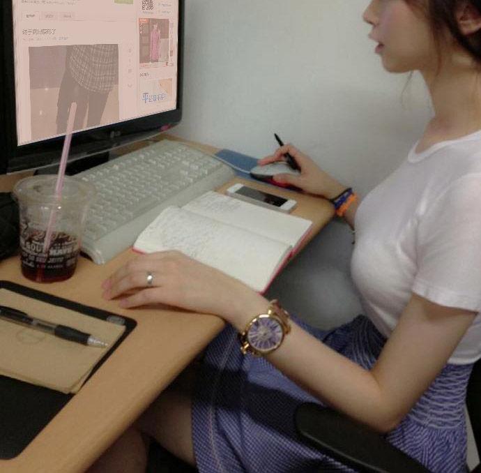 非單天菜女同事約出遊!竟「堅持同房」+帶酒 魯男急求助:怎辦?滿滿暗示...劇情神展開