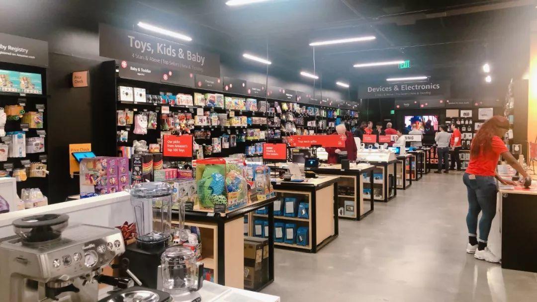 最強的網拍網站亞馬遜有實體店了！實際探訪竟引發網友暴動...:沒有最便宜只有更便宜