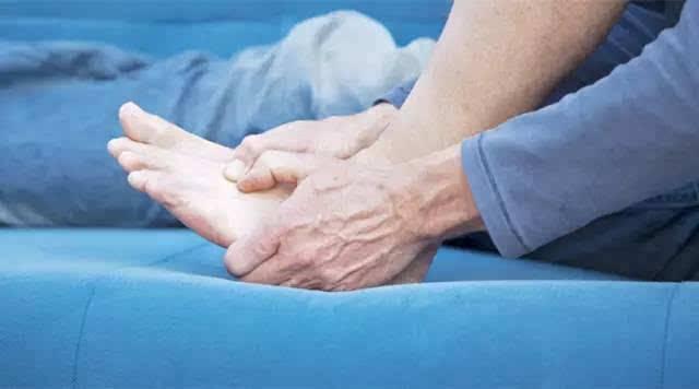 不疼不癢卻檢查出腎衰竭？醫生：這個隱形指標千萬別再忽視了