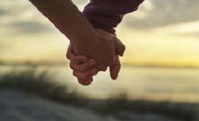 結婚時我堅持不要任何聘禮，只求夫家讓我「帶個人一起嫁進門」，婆婆聽了竟然做出「這反應」！