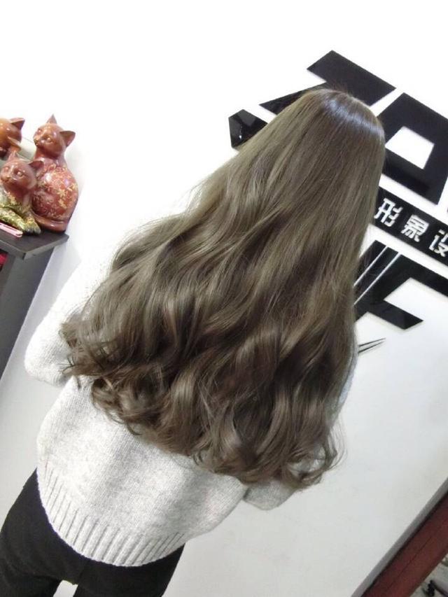微卷燙的正確打開方式，90%的女生不知道卷髮可以這麼美！