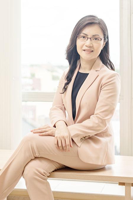寶寶為什麼會吃手？嬰兒認識世界歷程超奇妙 - COCOHK