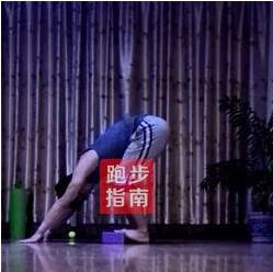 拉筋的正確方式 擁有細長小腿