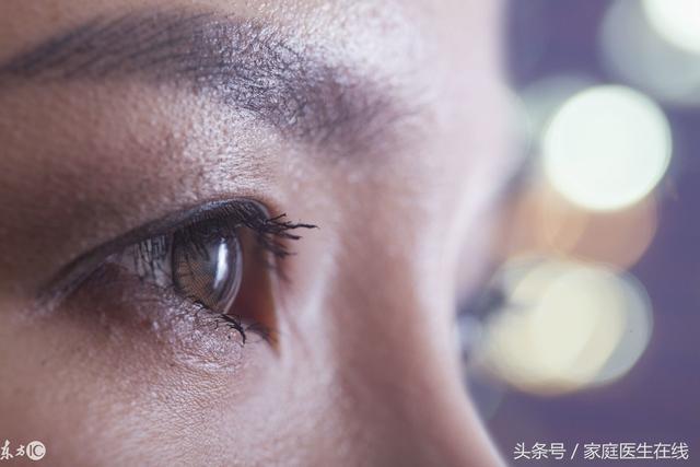 黑枸杞泡水喝，對身體有這7個好處，知道的人都很健康