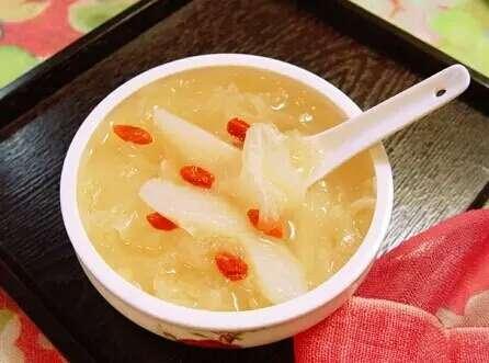 每天給孩子吃點煮熟的蘋果，30天後竟然……