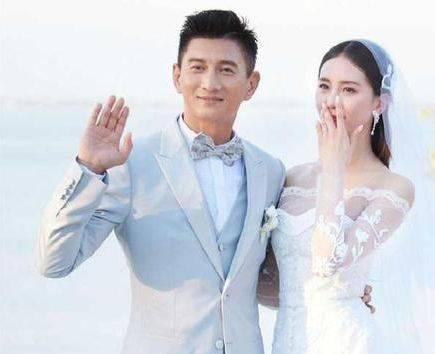 二婚的吳奇隆,三婚的呂良偉,四婚的許亞軍,都輸給了八婚的他!