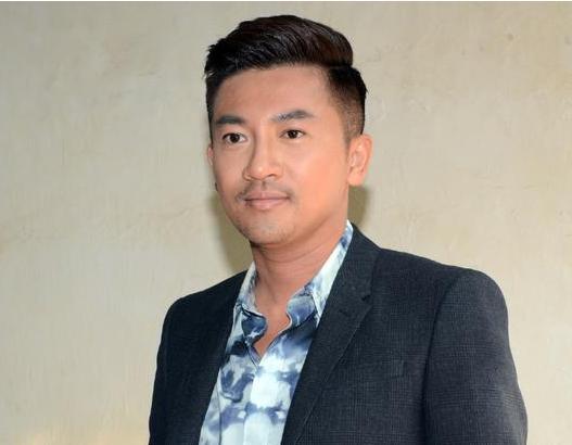 媒體傳:蘇有朋隱婚14年,其妻子竟是身邊一直陪伴著的她!