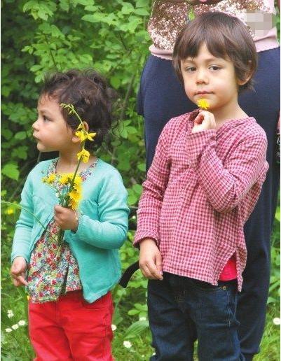 著名演員，為照顧患病妻子三年不拍戲，今妻子容顏蒼老仍不離不棄