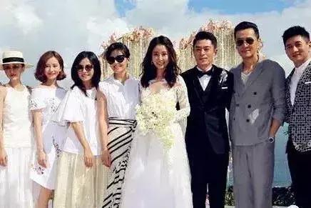 林心如結婚趙薇只給了10萬禮金，而他結婚，趙薇手一揮就是200萬